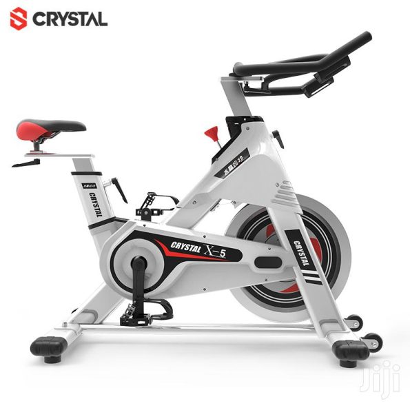 X5-crystal-bike-commercial-0727203122-fitnesscenter.jpg